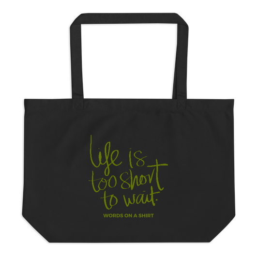 Take the risk and leave behind all plastic. Instead, use this large organic cotton tote bag to carry your groceries, books, and travel essentials. Let's fill it with our belongings and embark on an adventure, because life is too short to wait!